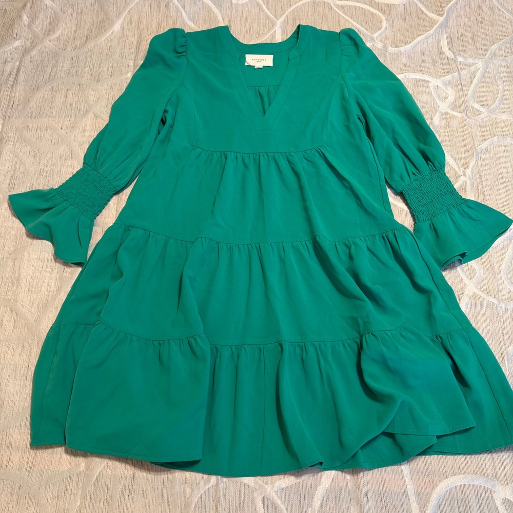 Pomander Place Green Tiered V-Neck Smocked Cuff Babydoll Dress Y23003T Small